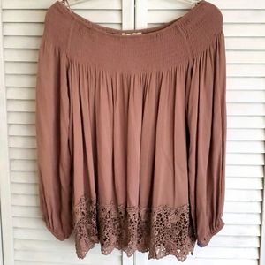 ONETHELAND Tan with Crochet Hem & Long Sleeve Top